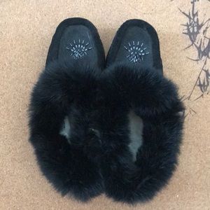 Softmoc slippers size 7 womens